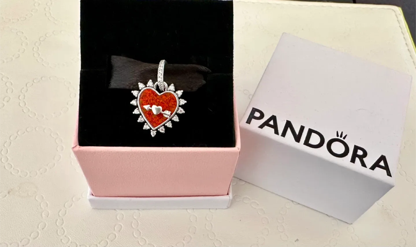 Pandora Spinnable Arrow Heart Dangle Charm image indicator(5)