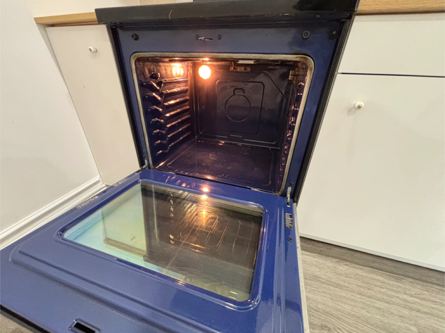 LG Stainless Stove and Oven - photo 3