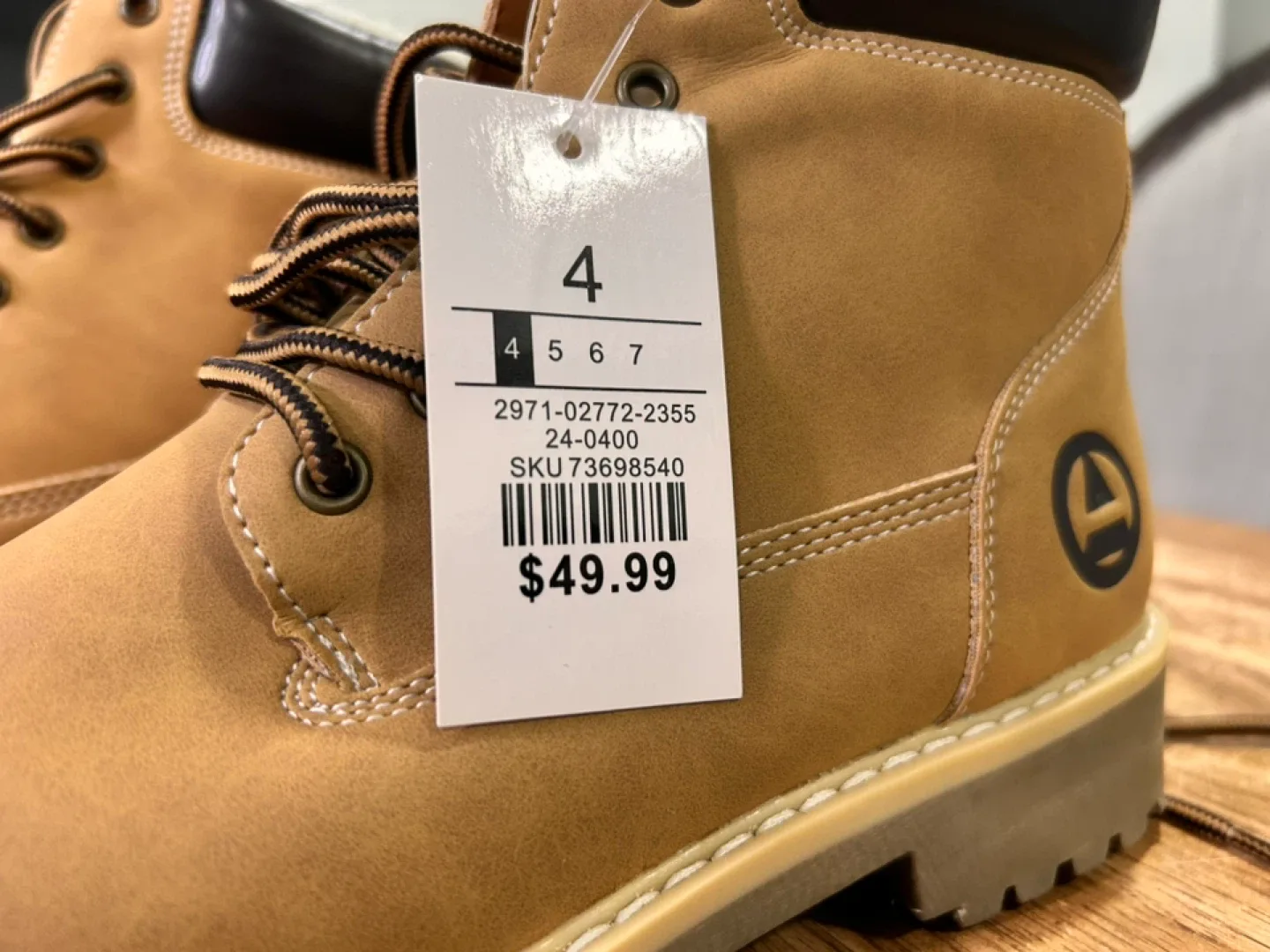 $ 30 only Amnesia Youth Tan Winter Boots - Size 4 image indicator(4)