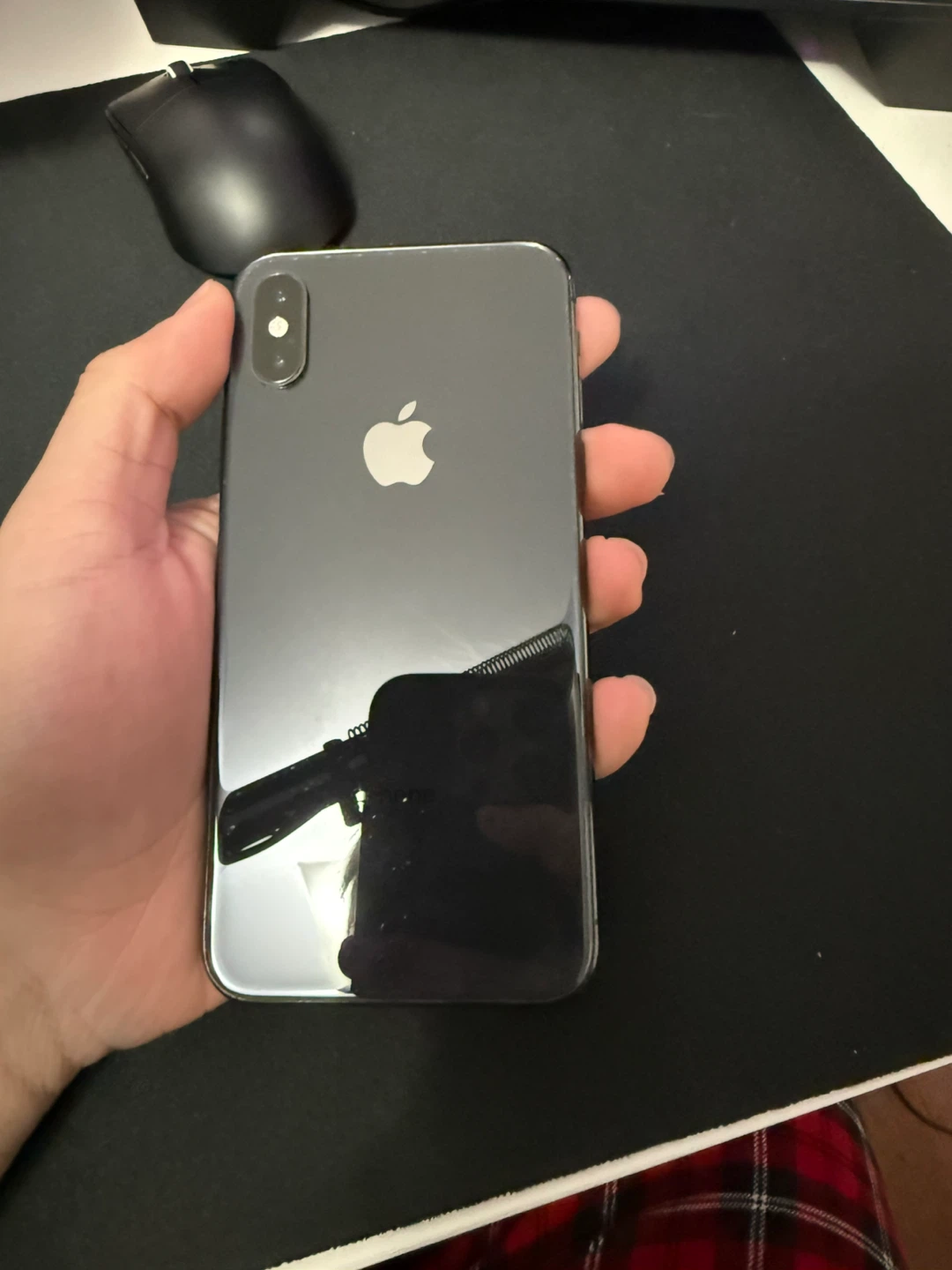 Iphone XS - 64GB pristine condition - photo 2