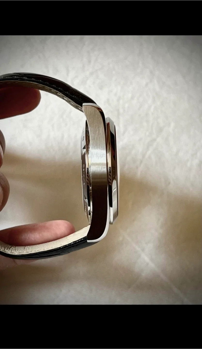 Omega Seamaster Aqua Terra GMT Watch image indicator(5)