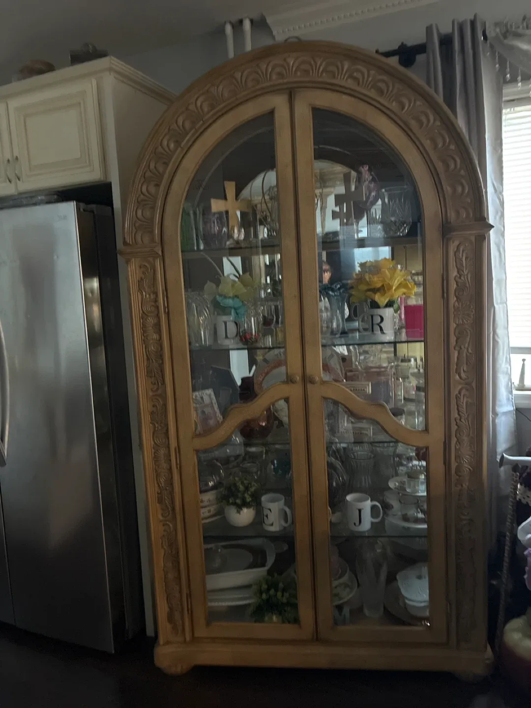 Ornate Display Cabinet image indicator(3)