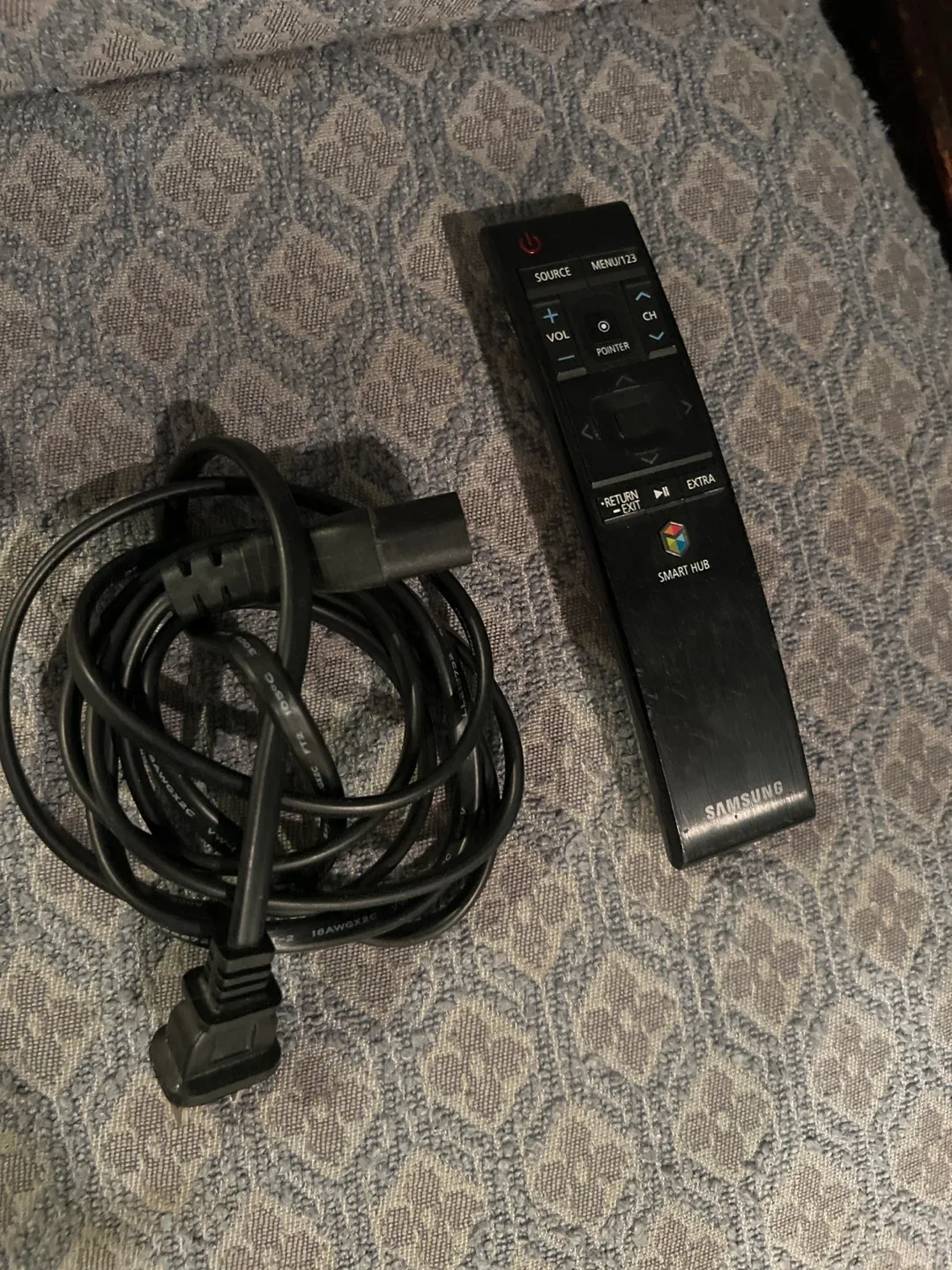 Samsung 55" Smart LED TV UN55JS9000 image indicator(2)