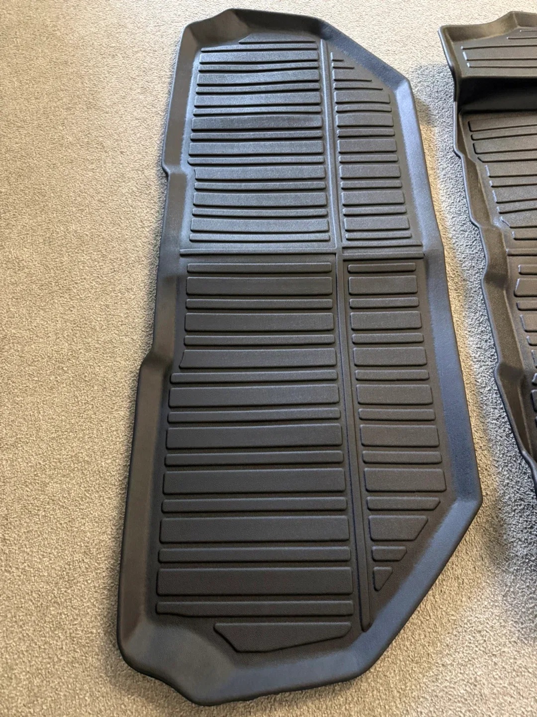 2022-2024 Rivian R1T R1S Front Trunk Mat (Upper + Lower Layer) image indicator(4)