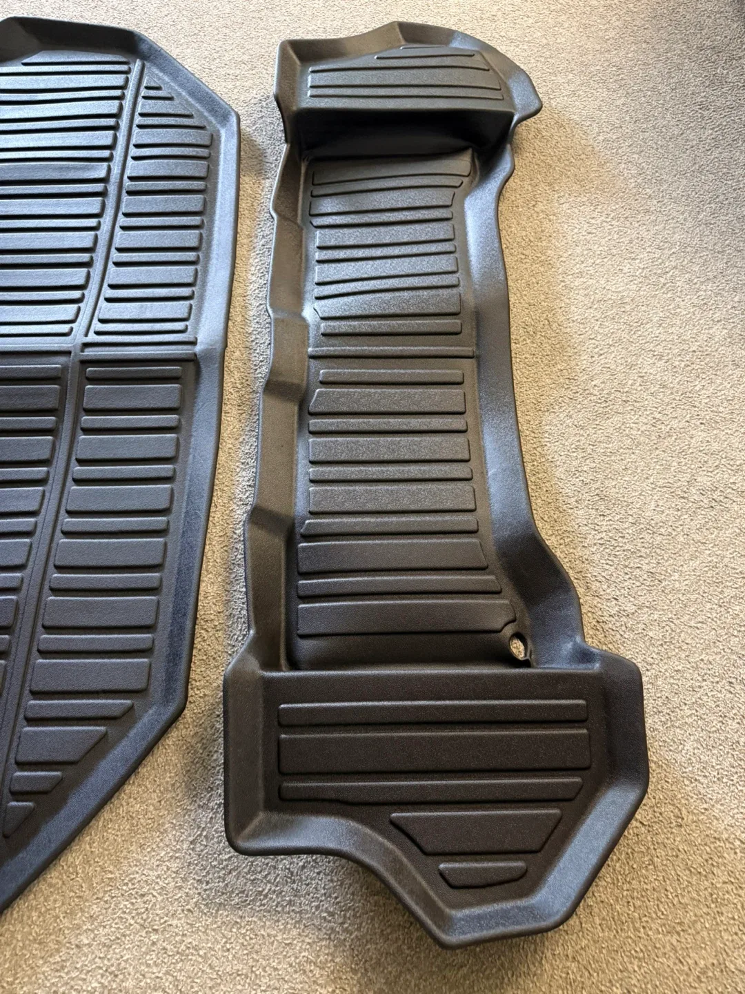 2022-2024 Rivian R1T R1S Front Trunk Mat (Upper + Lower Layer) image indicator(5)