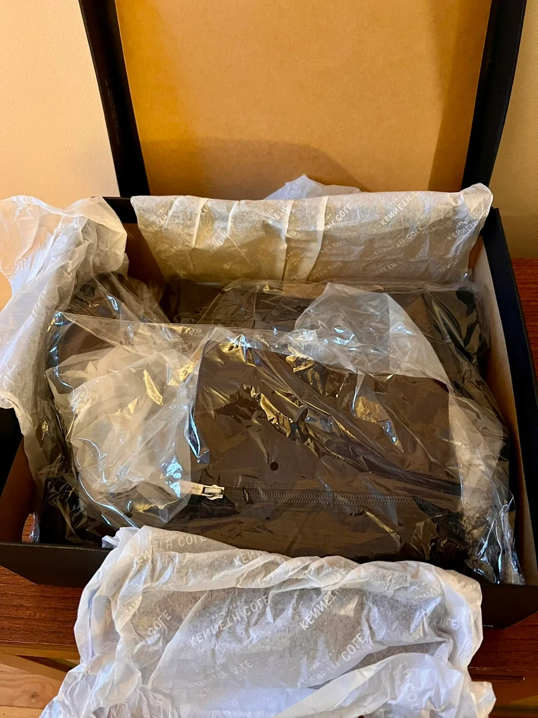 Brand New-Kenneth Cole Brown Size 8M Women’s Knee High Boots image indicator(8)