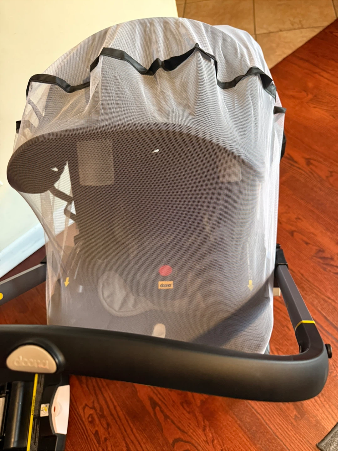 Doona Infant Car Seat Stroller with Base & Accessories - photo 3