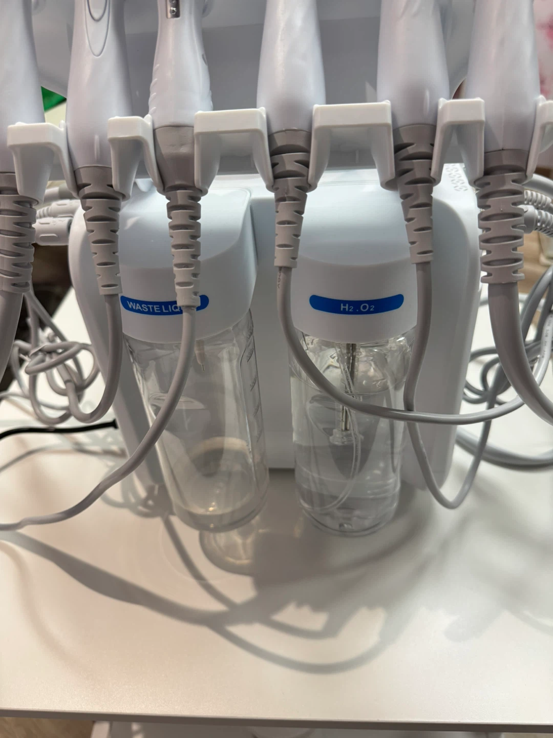 H2 O2 Hydra Facial Machine - photo 3