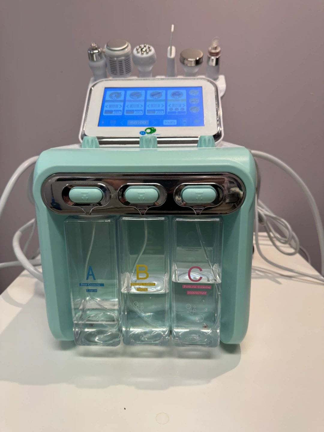 H2 O2 Hydra Facial Machine - photo 2