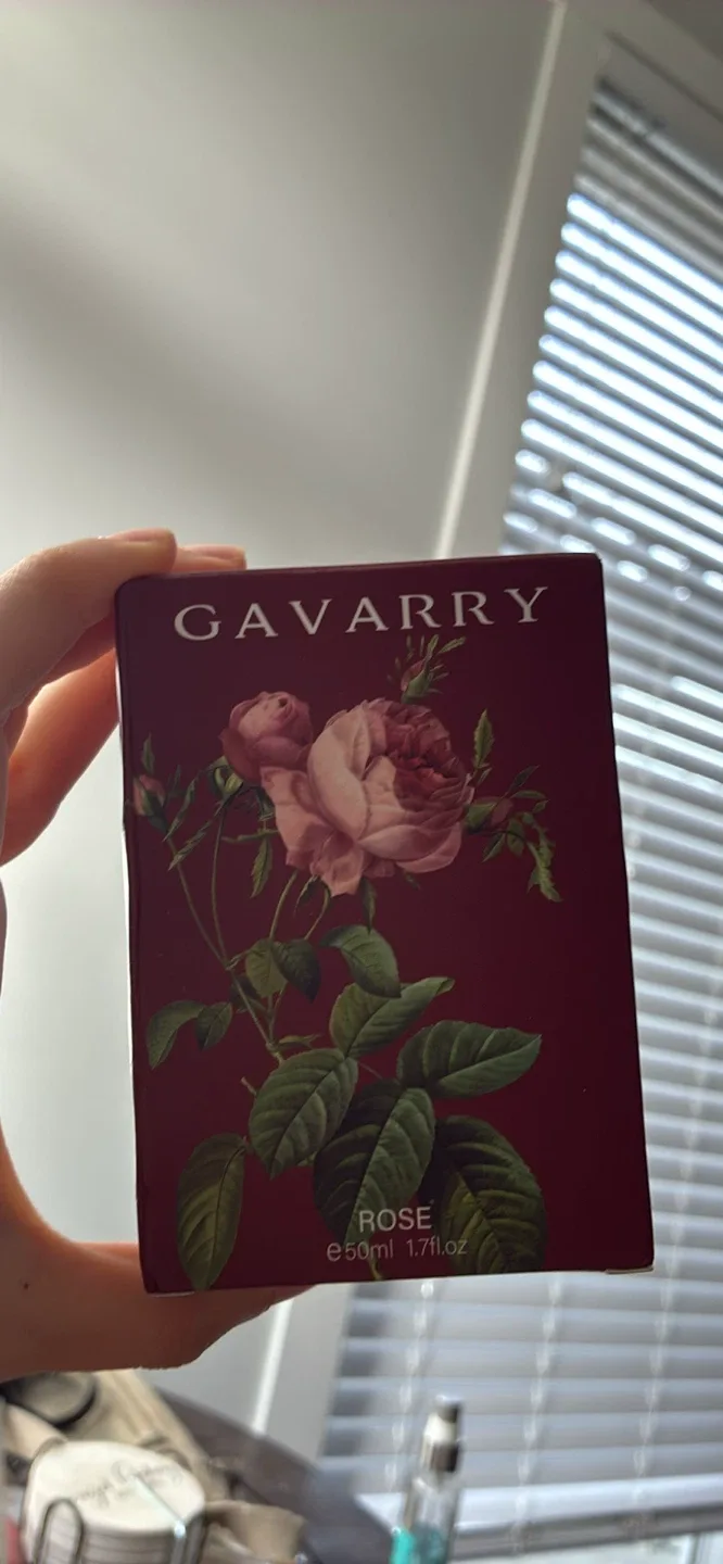 Gavarry Rose Eau de Parfum 50ml image indicator(2)