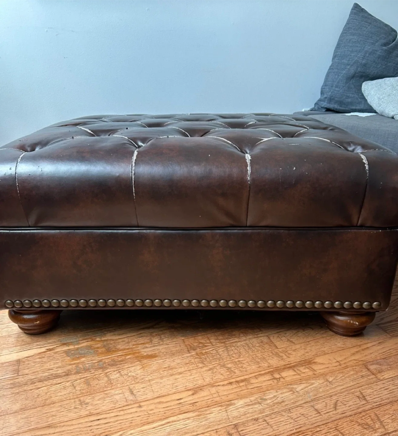 FREE Brown Leather Tufted Ottoman thumbnail