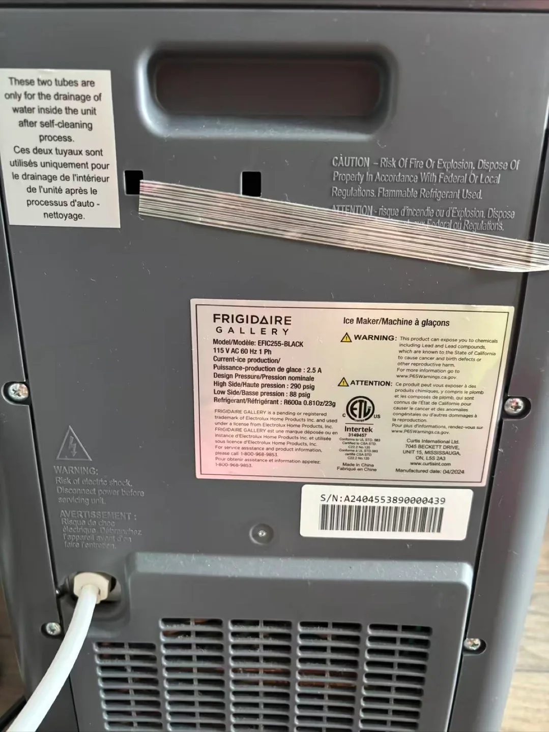 Frigidaire Gallery 33 lb Countertop Nugget Ice Maker image indicator(2)