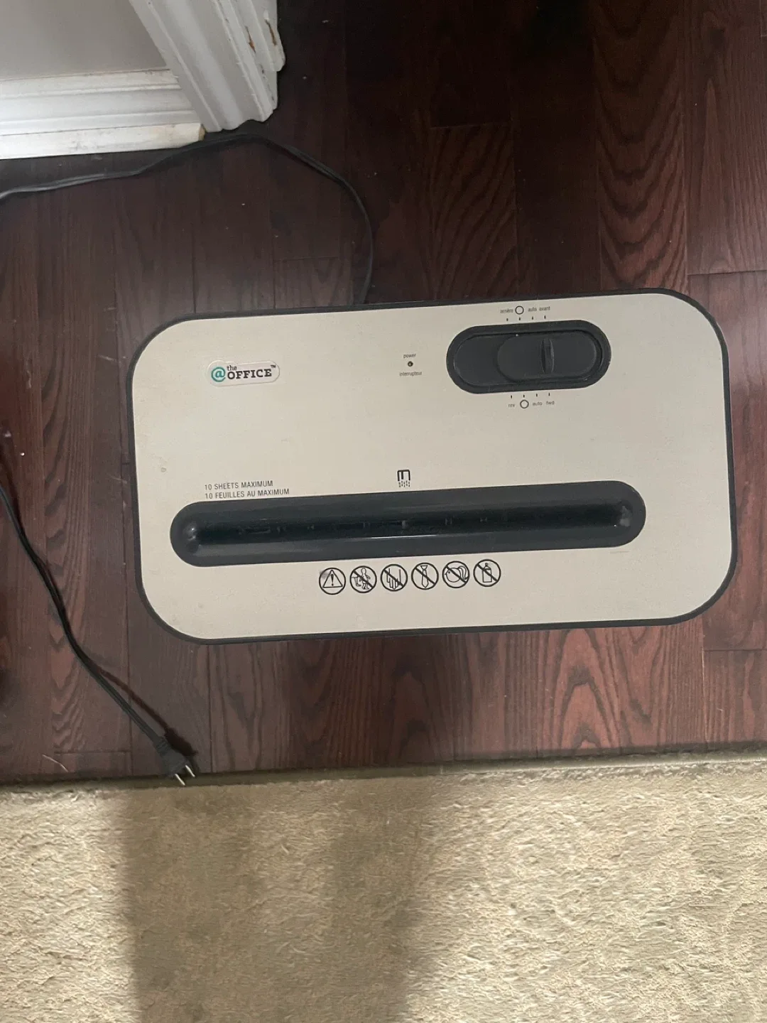 Paper shredder thumbnail