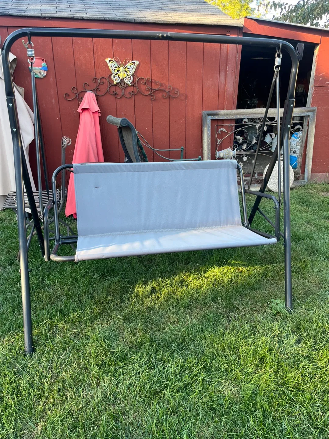 Outdoor Patio Swing thumbnail