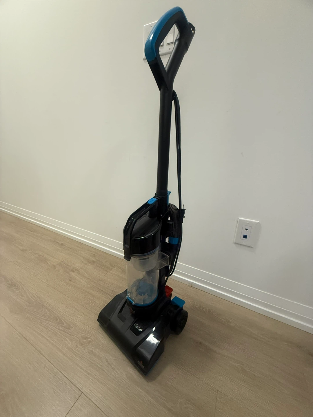 Bissell PowerForce® Compact Bagless Upright Vacuum Cleaner