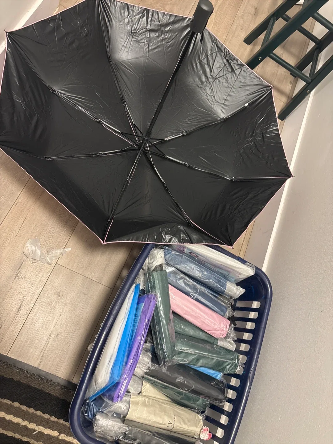 Compact Travel Umbrella - Assorted Colours image indicator(6)