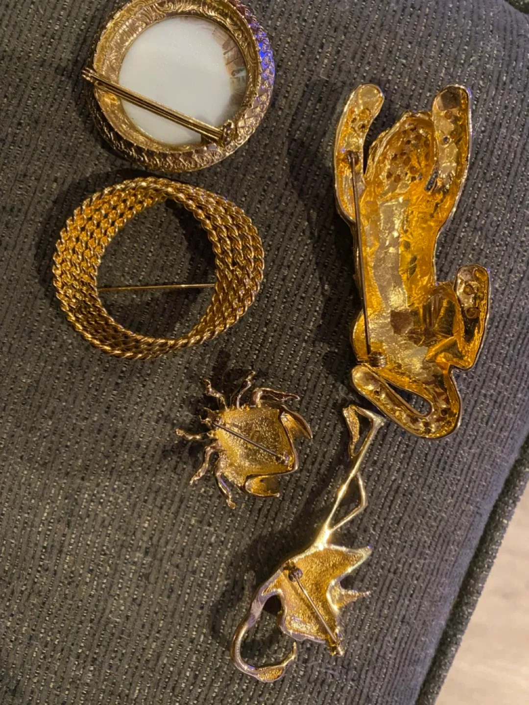 Vintage Brooch Collection 50 for all image indicator(2)