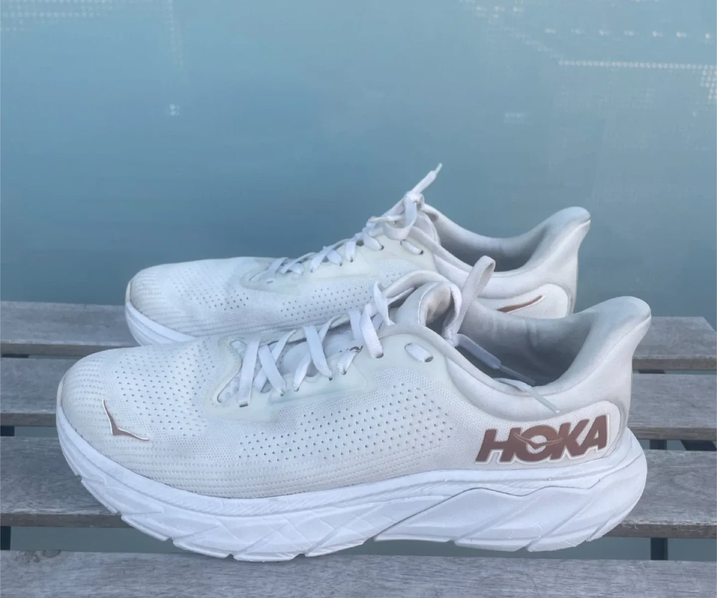 Hoka Arahi 7 Women’s Running Shoes Size 8.5 thumbnail
