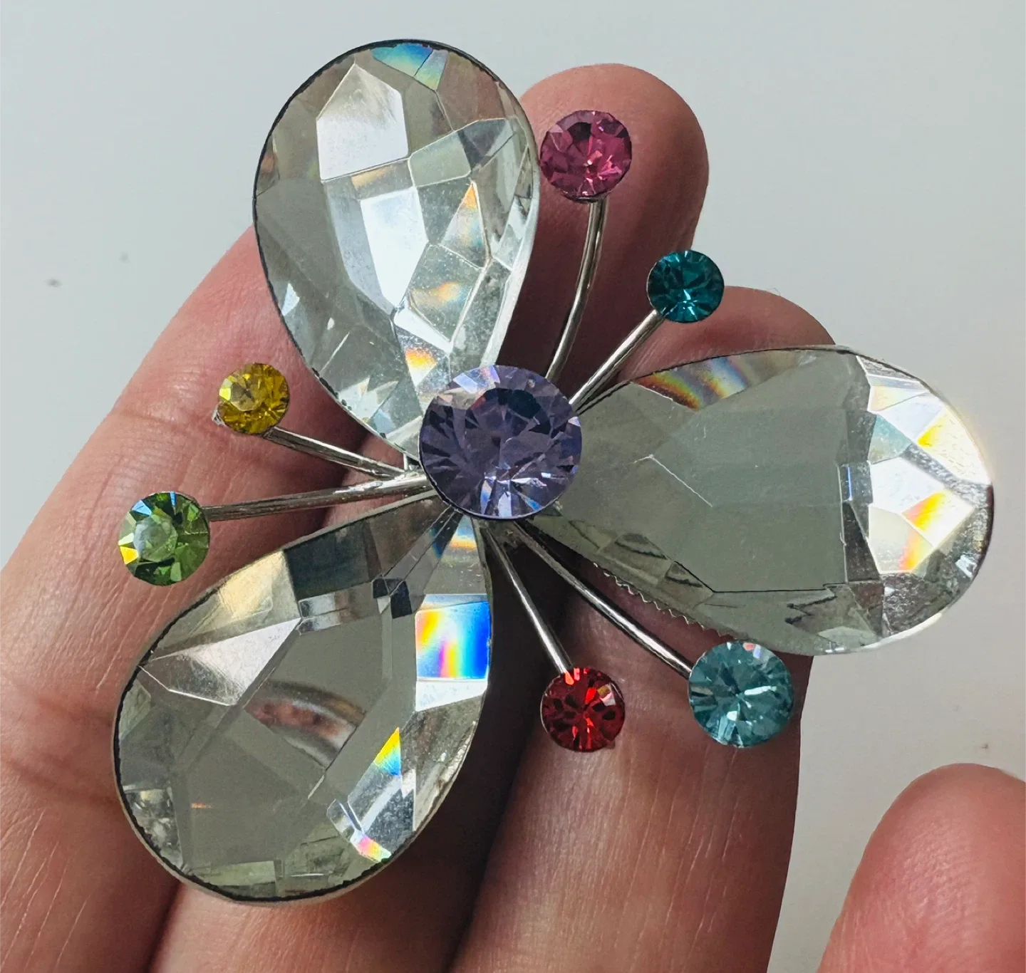 Beautiful Rhinestone Flower Brooch Pin image indicator(3)