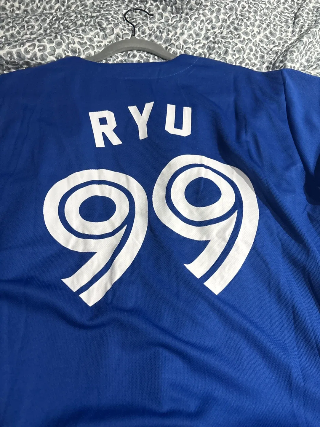 Toronto Blue Jays Ryu #99 Jersey image indicator(2)