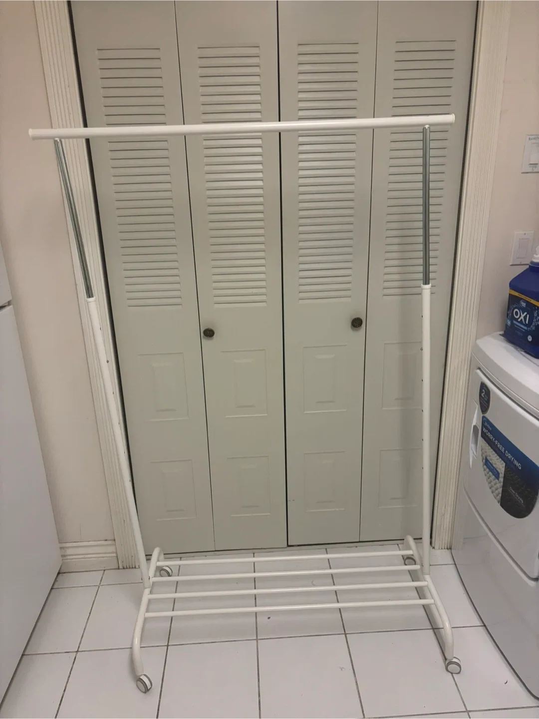 White Clothes Rack with Bottom Shelf