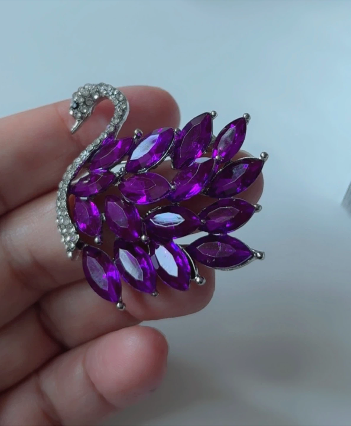 Gorgeous Swan Brooch, Purple