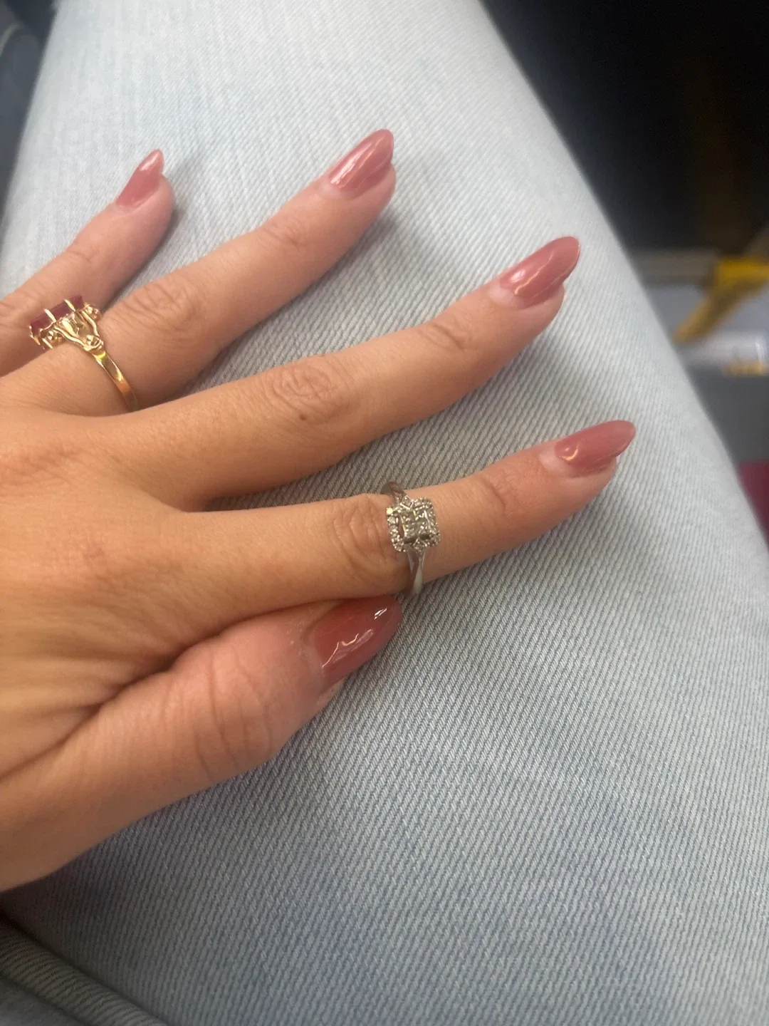 People's Diamond Engagement Ring image indicator(3)