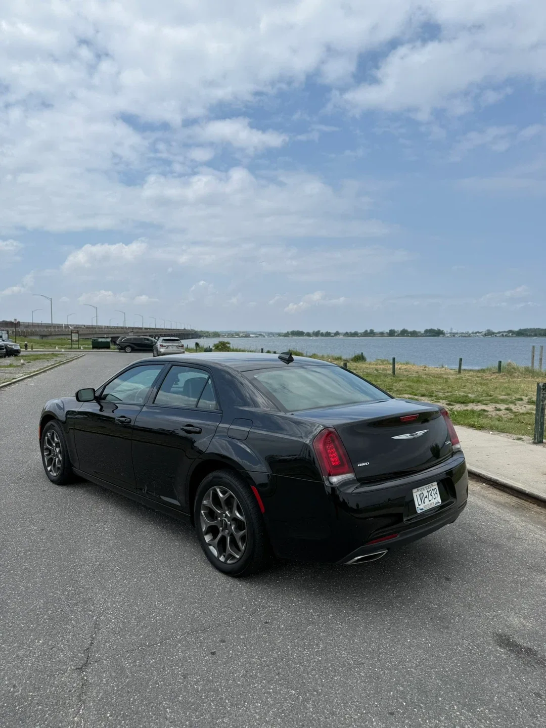 2017 Chyrsler 300S v6 alloy edition image indicator(5)