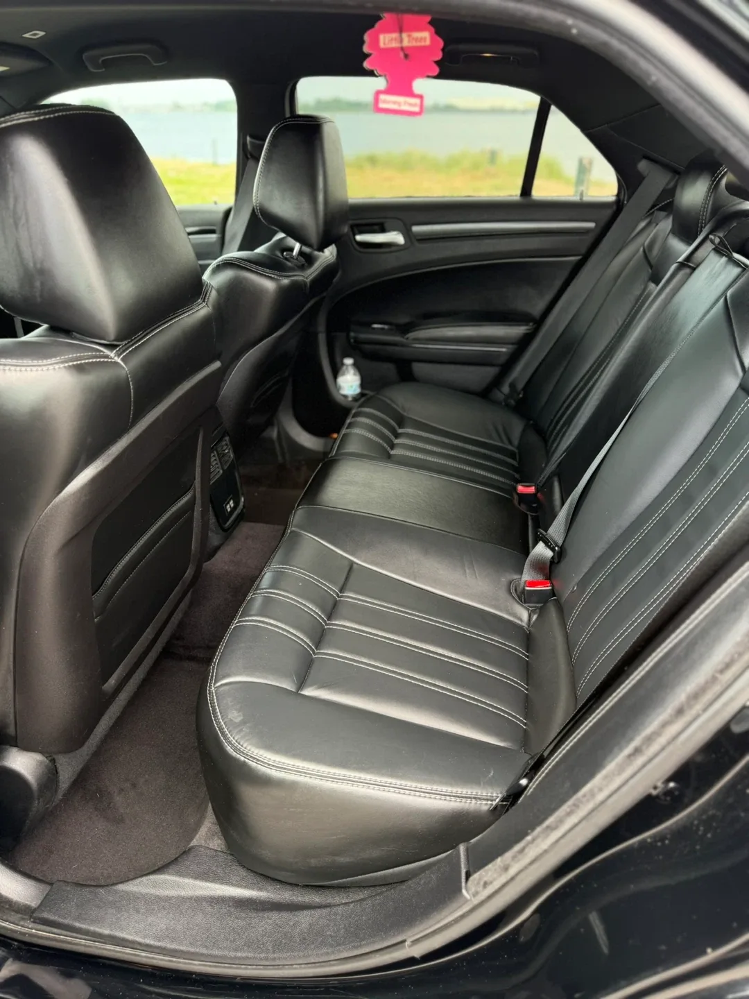 2017 Chyrsler 300S v6 alloy edition image indicator(8)