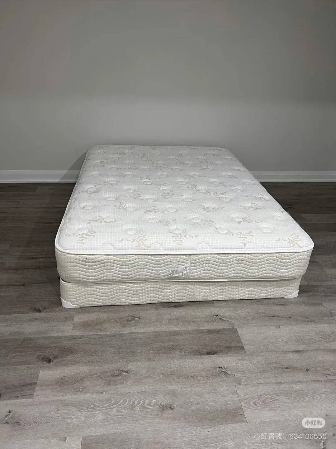 Mattress - Good Condition image indicator(4)