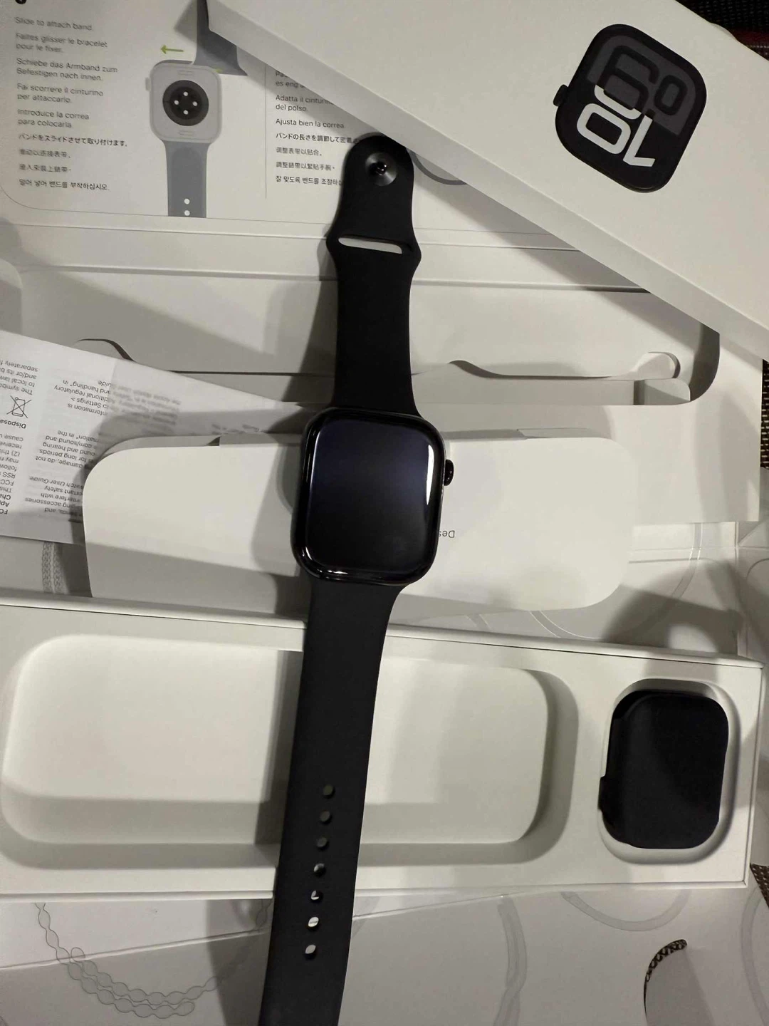 Apple Watch Series 10 Black - Like New!