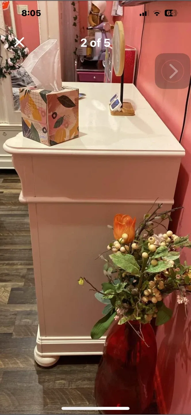 Lexington Home Brands Dresser image indicator(2)