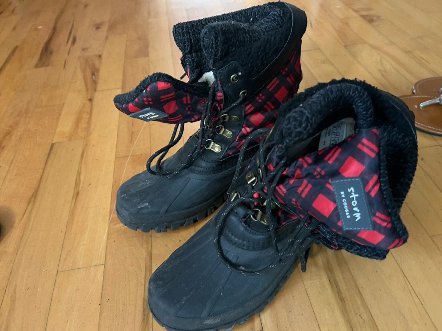 Cougar Storm Black Winter Boots - Size 10 thumbnail