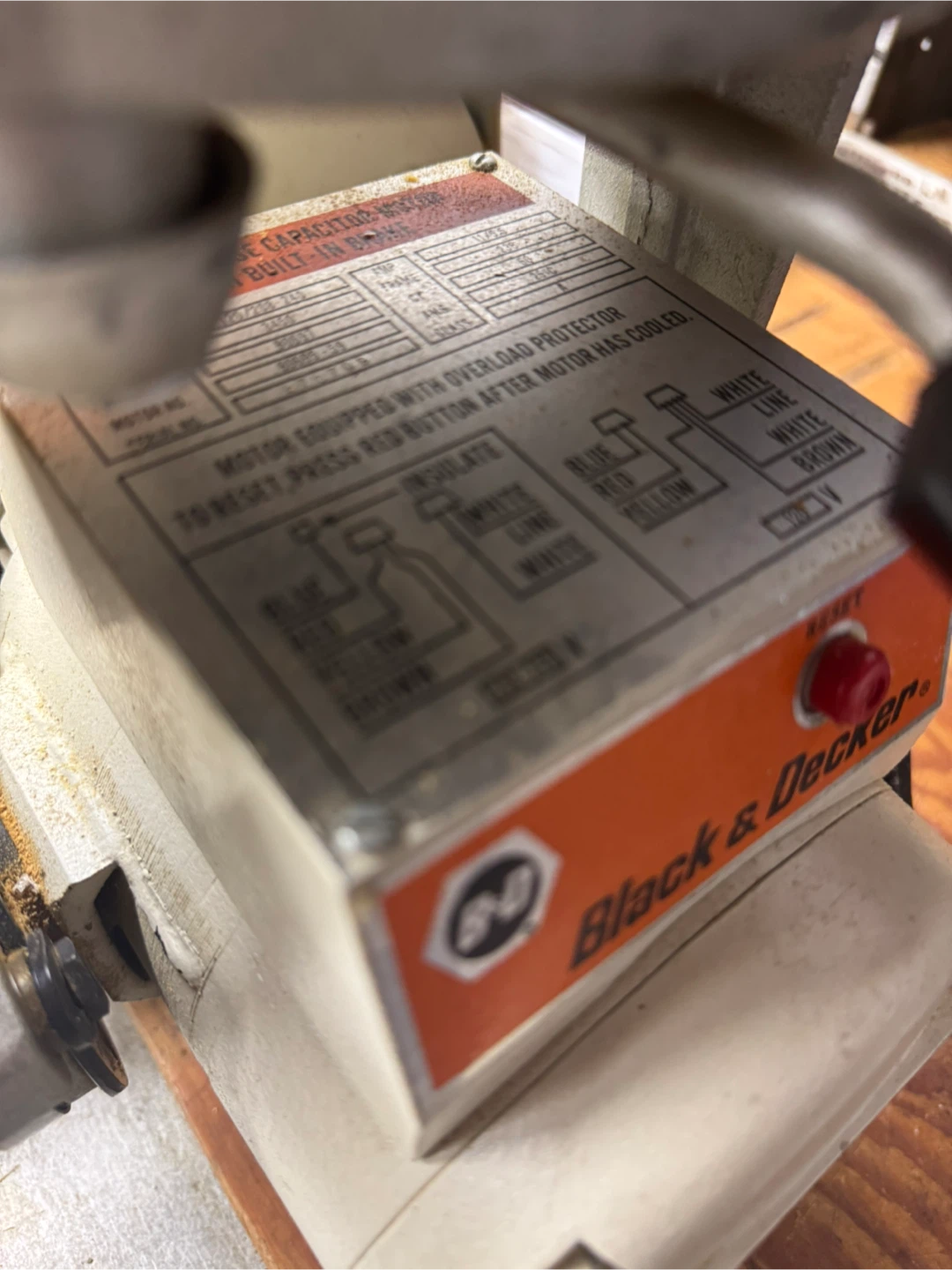 Black & Decker Commercial Duty Radial Arm Saw - photo 4