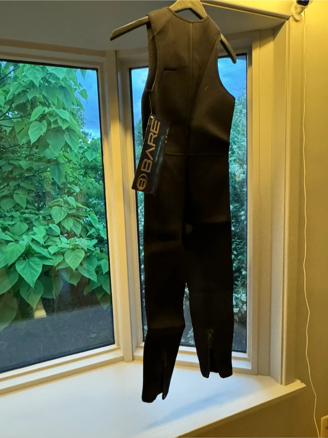 Bare Wetsuit Black