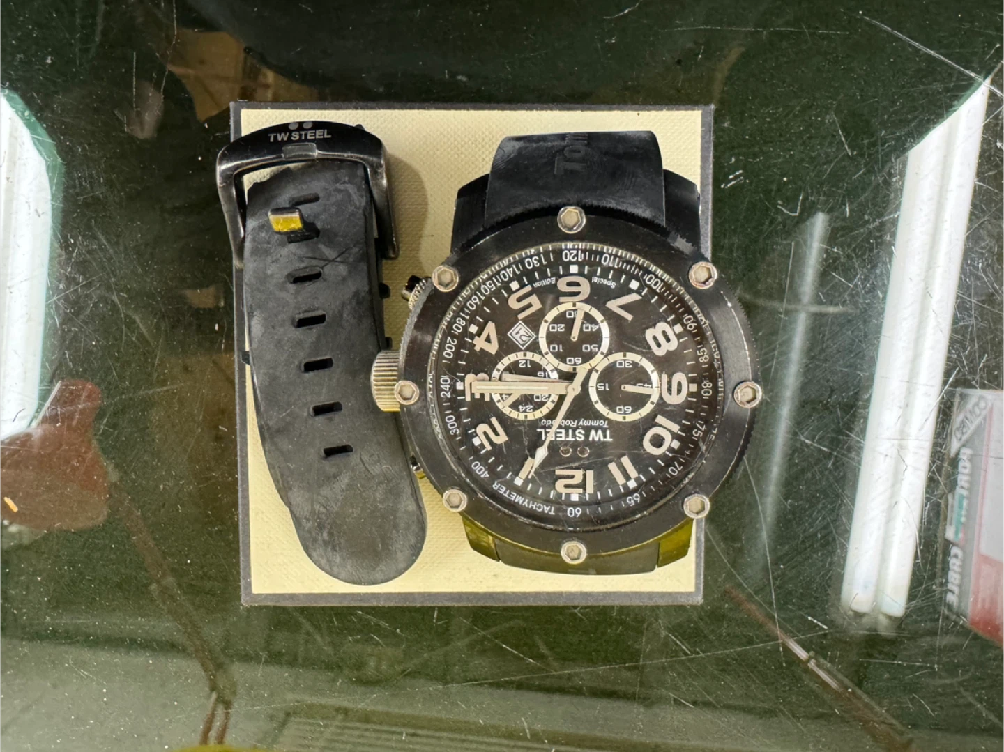 TW Steel Tommy Robredo Special Edition Watch - photo 3