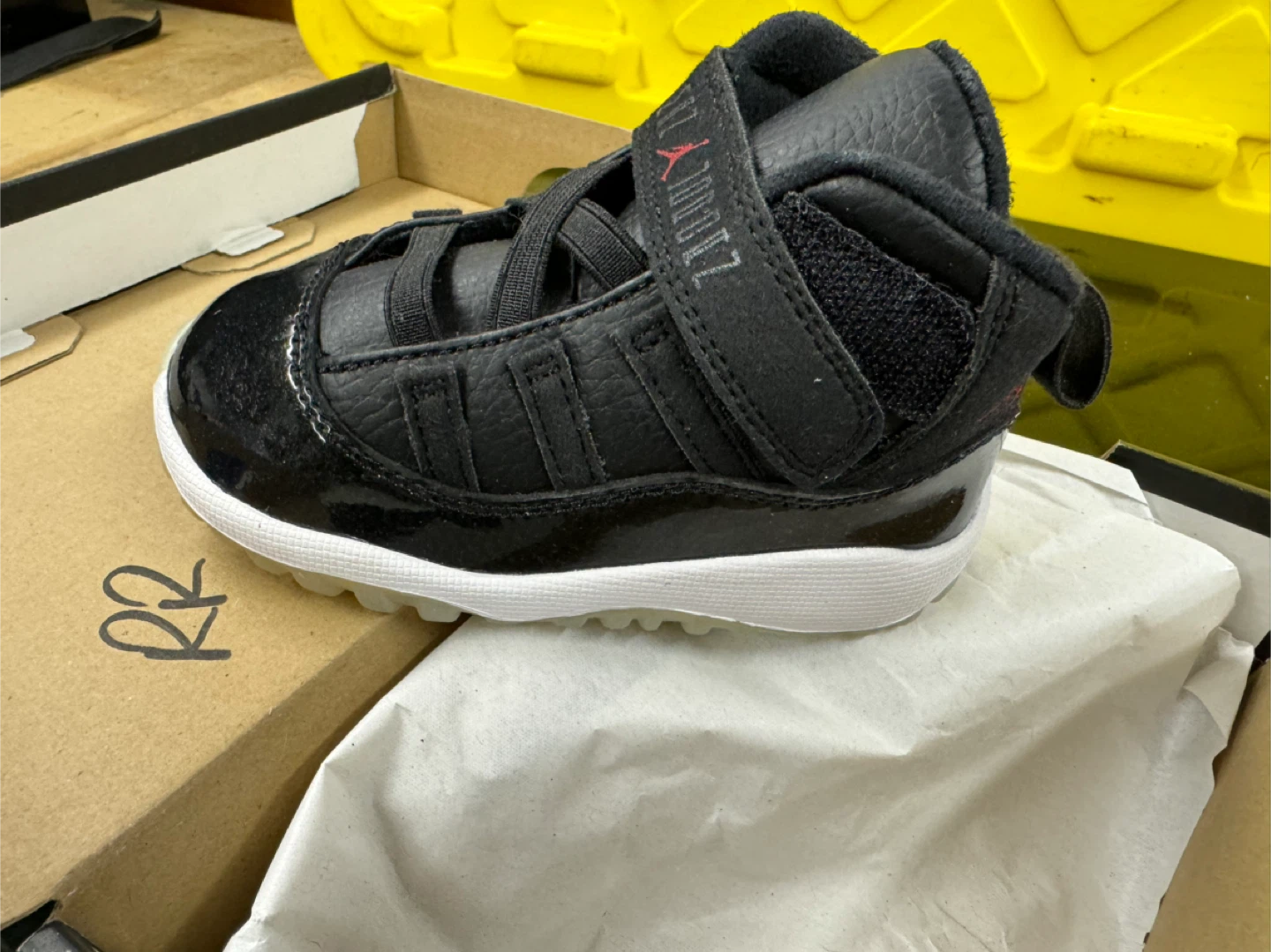 Jordan 11 Retro BT Black/Gym Red Size 6C - photo 2