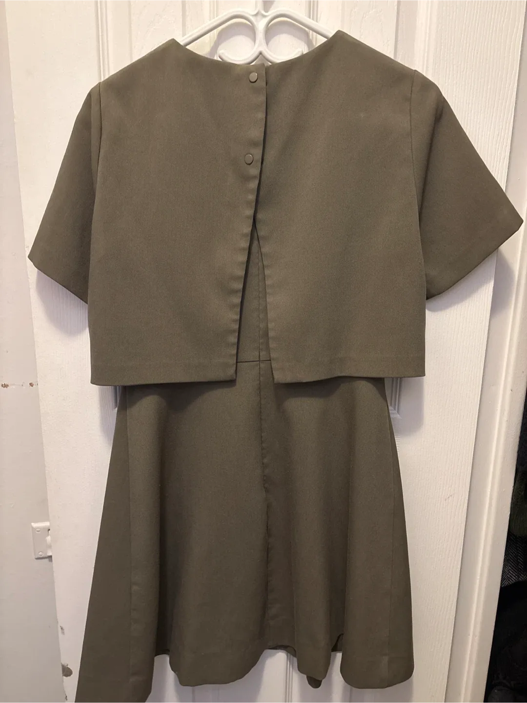OAK + FORT Dress - Size Small - Olive Green image indicator(5)