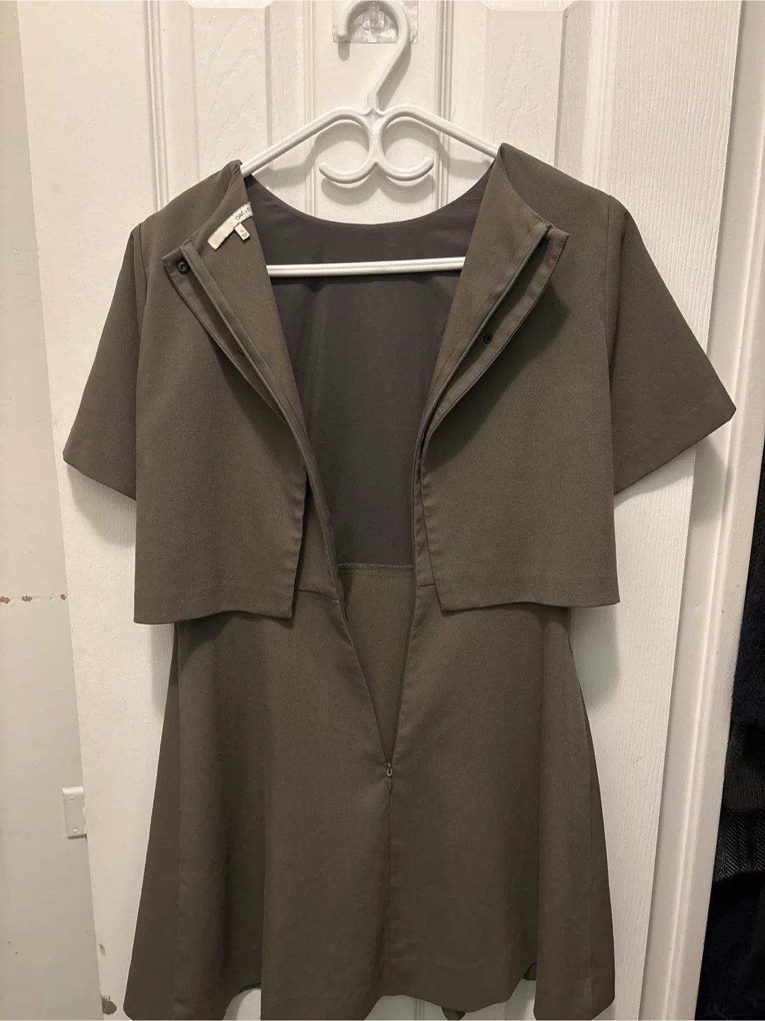 OAK + FORT Dress - Size Small - Olive Green image indicator(3)