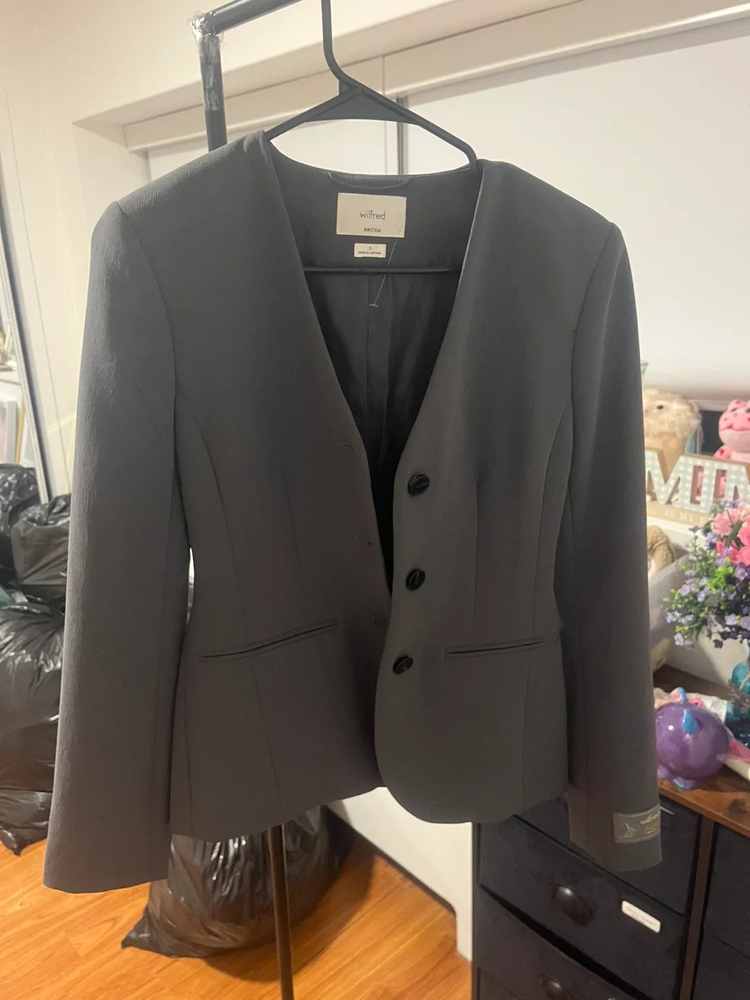 Wilfred Aritzia Blazer - women’s Size 0 thumbnail