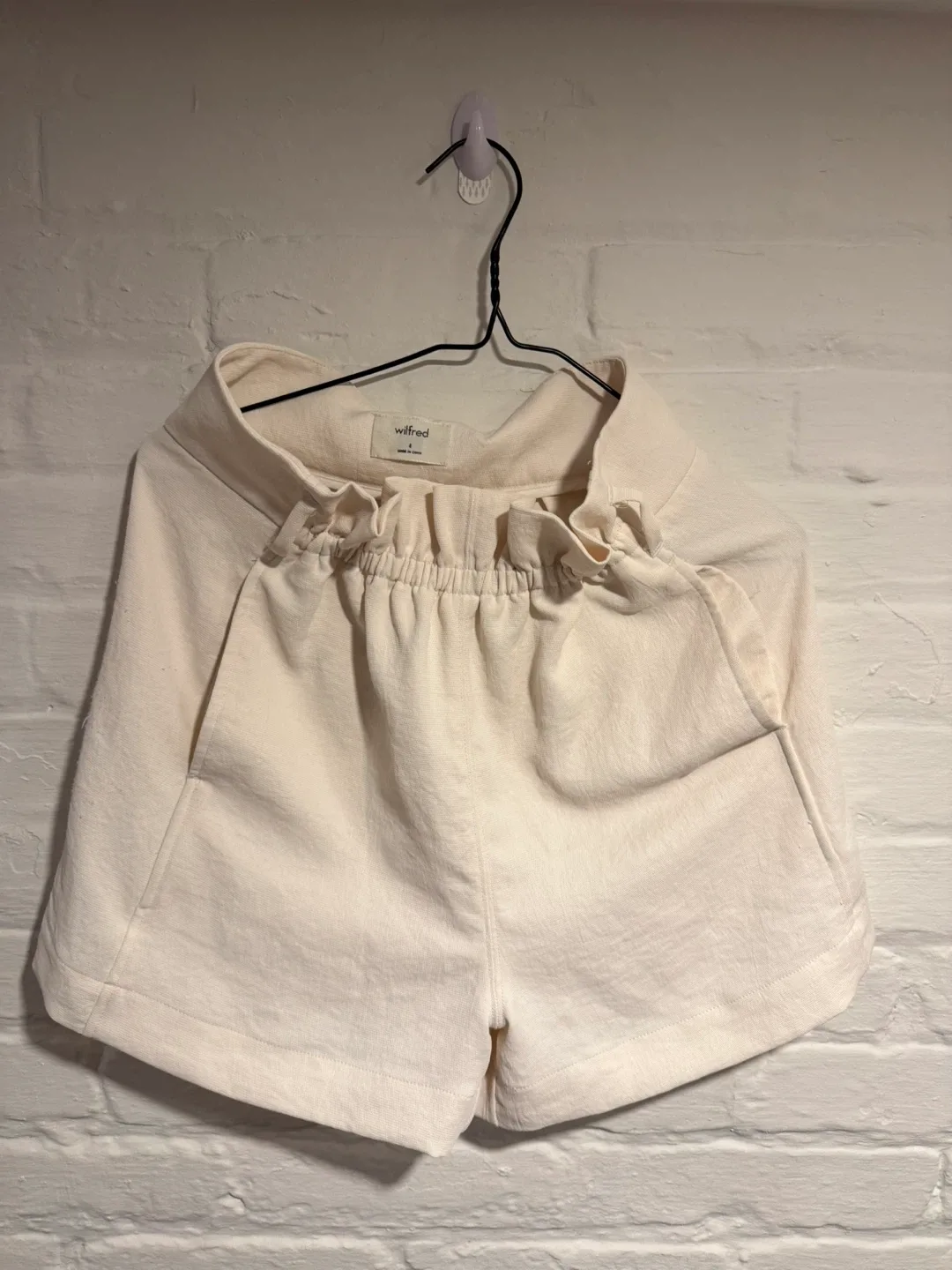 Wilfred Cream Shorts - Size 4 thumbnail
