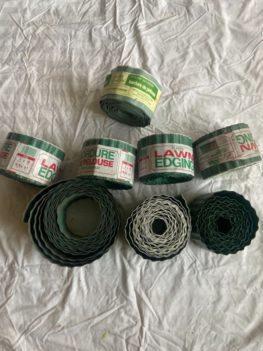 Lawn Edging - 4" x 20' - Green 5 new rolls