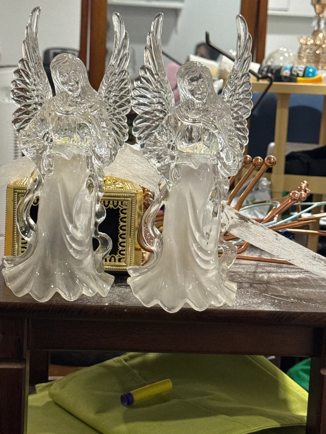 Angel Figurines (Set of 2) thumbnail