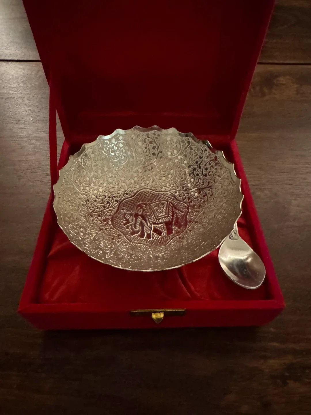 Silver Plated Bowl with Spoon & Red Velvet Box thumbnail