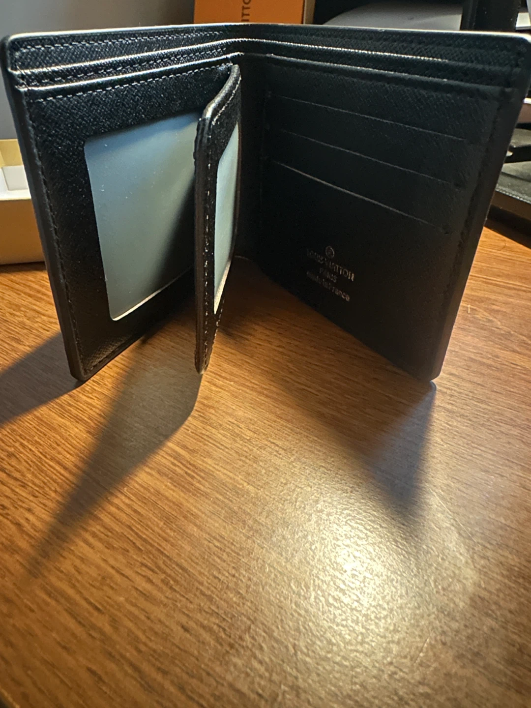 Louis Vuitton Black Monogram Wallet - Like New! - photo 4