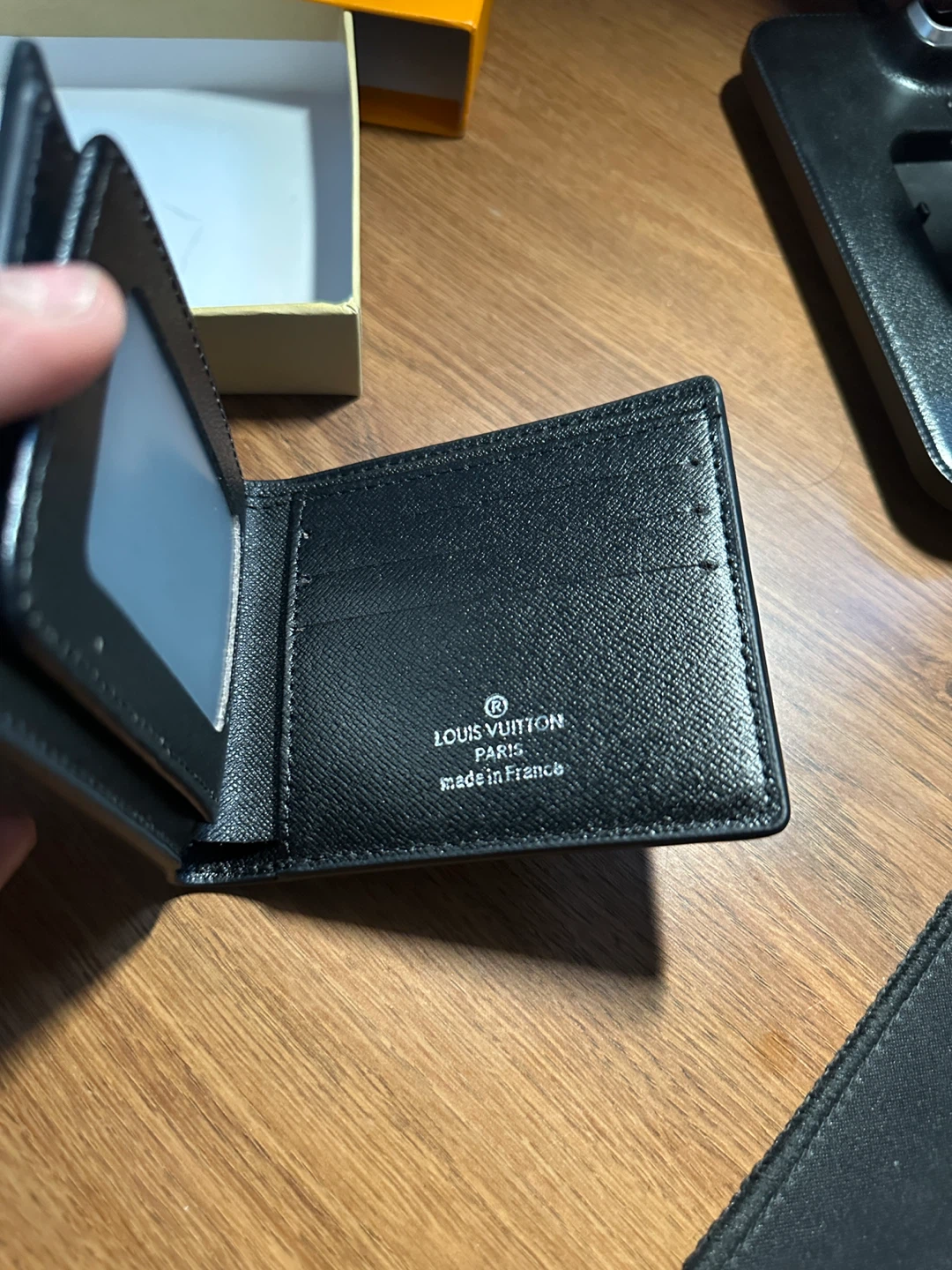 Louis Vuitton Black Monogram Wallet - Like New! - photo 3