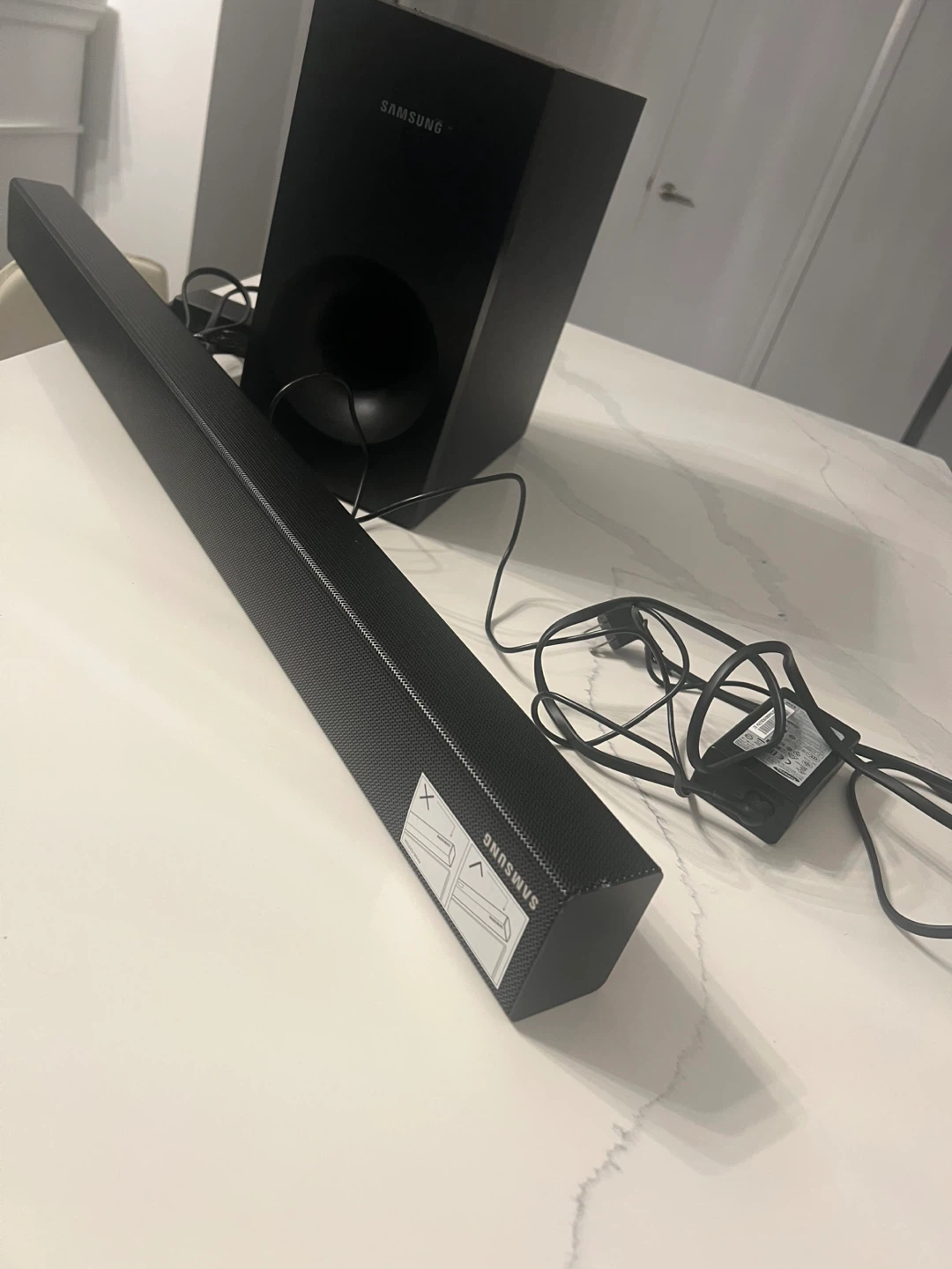 Samsung Soundbar with Subwoofer - photo 3