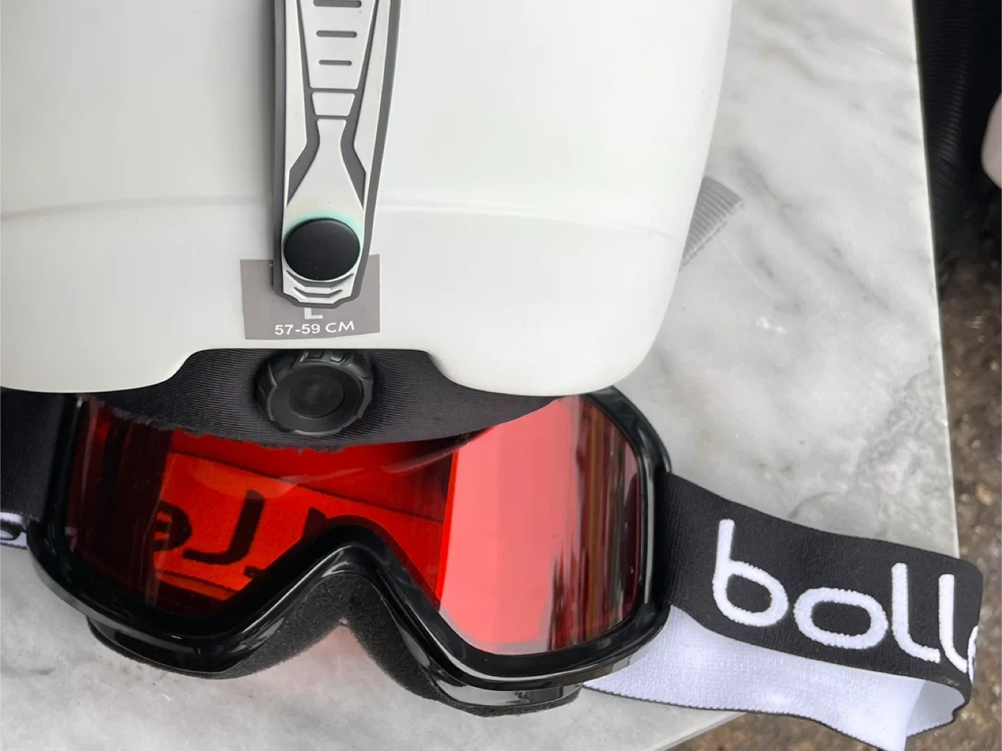 Bolle Ski Helmet & Goggles image indicator(4)
