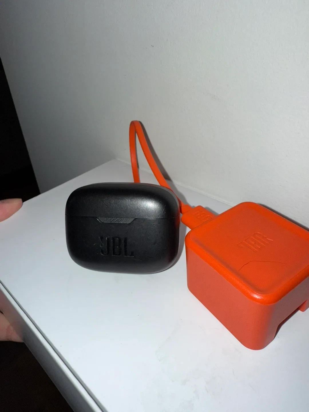 JBL Tune 230NC TWS Wireless Earbuds image indicator(3)