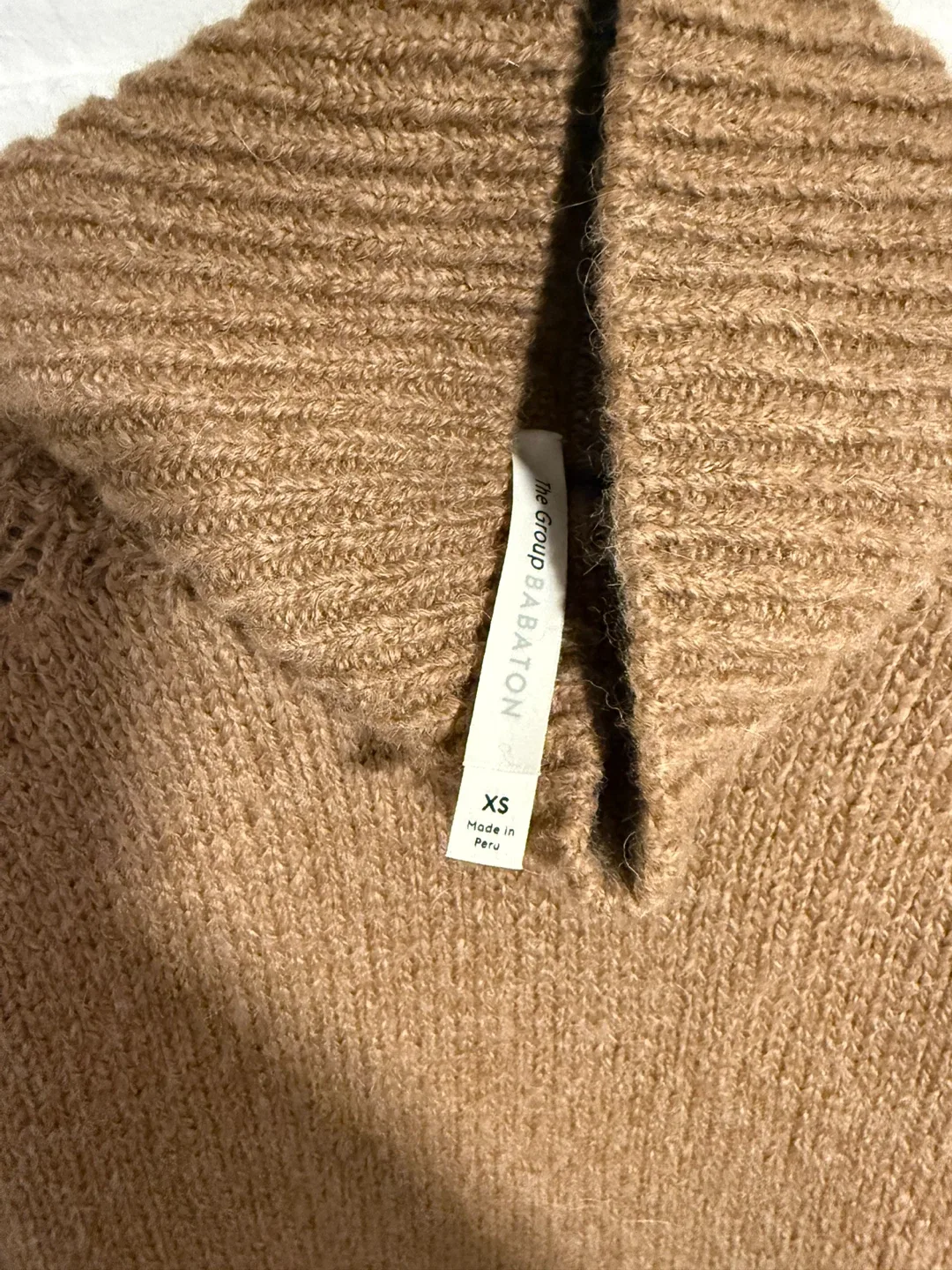 Aritzia The Group Babaton Sweater XS image indicator(2)